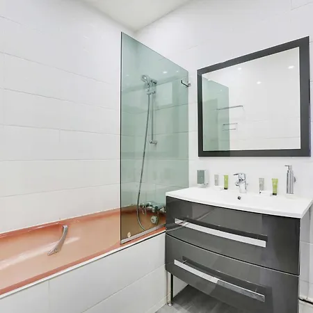 Charming Apartment-1br-4p- Canal Saint-martin Daire *
